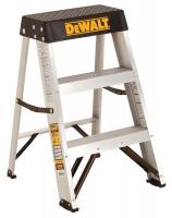 20X983 Step Stool, 26-5/8 In H, 300 lb., Aluminum