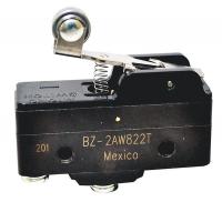 24A025 Lg Basic Swch, 15A, SPDT, Shrt Roller Lever
