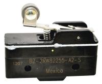 24A077 Lg Basic Swch, 15A, SPDT, Shrt Roller Lever