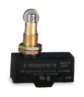 2XC11 Snap Swch, 15A, SPDT, Panel Mt Roller Plngr