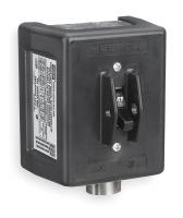 2XE16 Switched Enclosure, 30A, NEMA 1