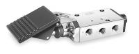 3FDF7 Manual Valve, Foot Pedal, 3/8 NPT, 4 Way