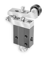 3FDZ3 Manual Valve, Roller, 1/8 NPT, 3 Way