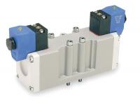 3FFT8 Solenoid Air Valve, 4-Way, 3-Pos, Plug In