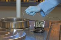 3KND2 Digital Thermometer, 32-392 Degree F