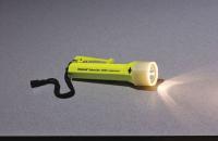 3XFH1 Handheld Flashlight, 3C Batteries, Yellow