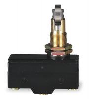3XG50 Swch, 15A, SPDT, Pnl Mt Cross Roller Plngr