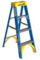 4W077 Stepladder, Fiberglass, 4 ft. H, 250 lb Cap