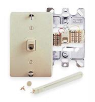5C382 Jack, Wall