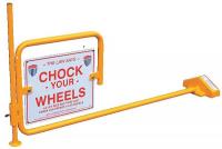 5XPL5 Rail Car Wheel Chock, 8x20x41In, w/Flag