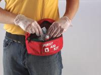 9WY83 First Aid Fanny Pack, Construction